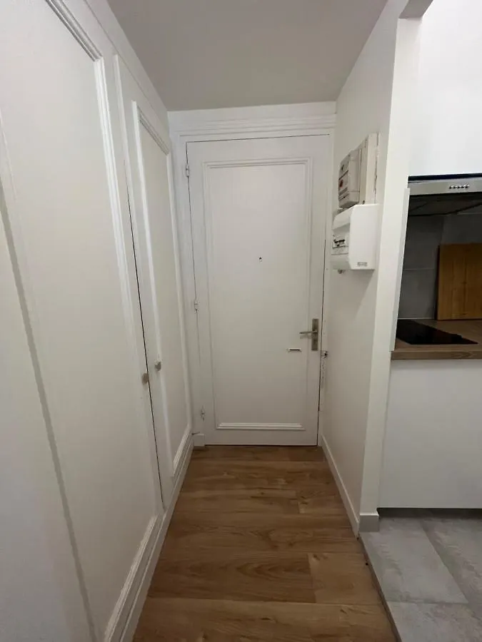 Dream Dwell Paris-Eiffel Tower Mirabeau Bridge Cozy Home In The 16Th District Paris